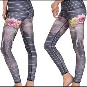 Teeki elephant leggings large